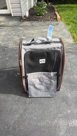Pet carrier