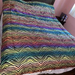 Zebra print comforter twin size 1 pillow case
