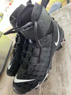 Football cleats YOUTH