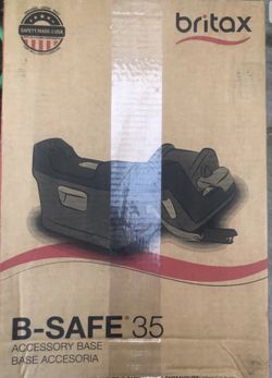 New In Box Britax Infant Car Seat 