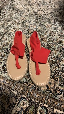 Shoedazzle Aminta Thong Sandals Sz8