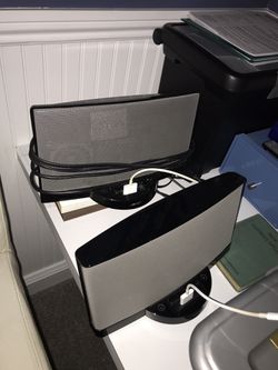 2 Bose Speakers