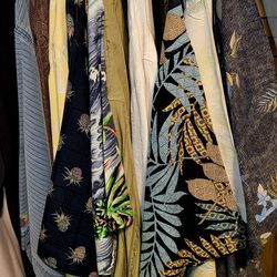 Tommy Bahama, Hilo Hattie, Montego Mon Hawaiian Style shirts