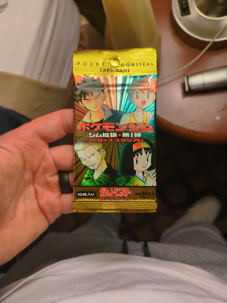 1st Edition Japanese Pokemon Booster Pack #291 10 Cards. OG package $190