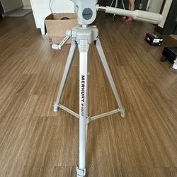 Camera Tripod  Merkury MI-6660TR - Lightweight 