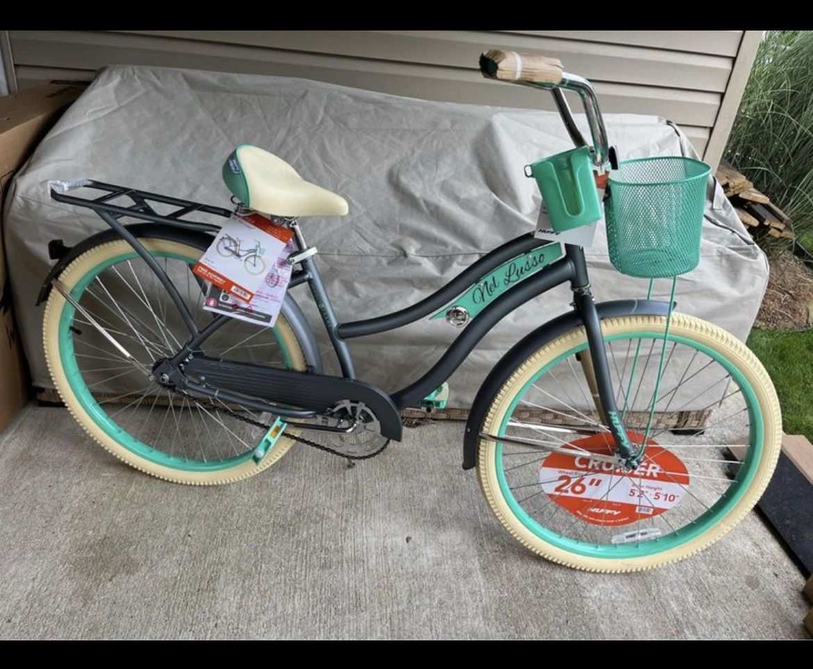 Brand New 26” Nel Lusso Cruiser Bike