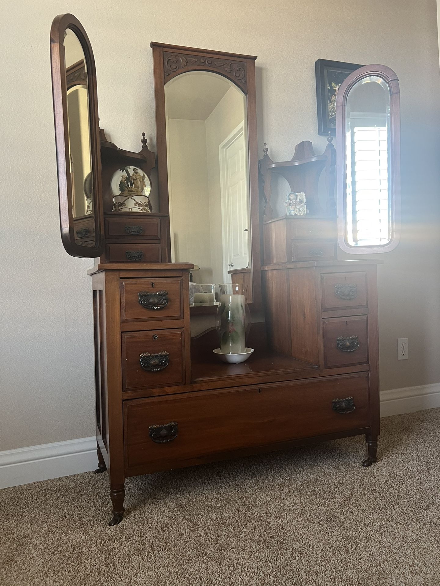 ANTIQUE VANITY MIRROR WITH DRAWERS