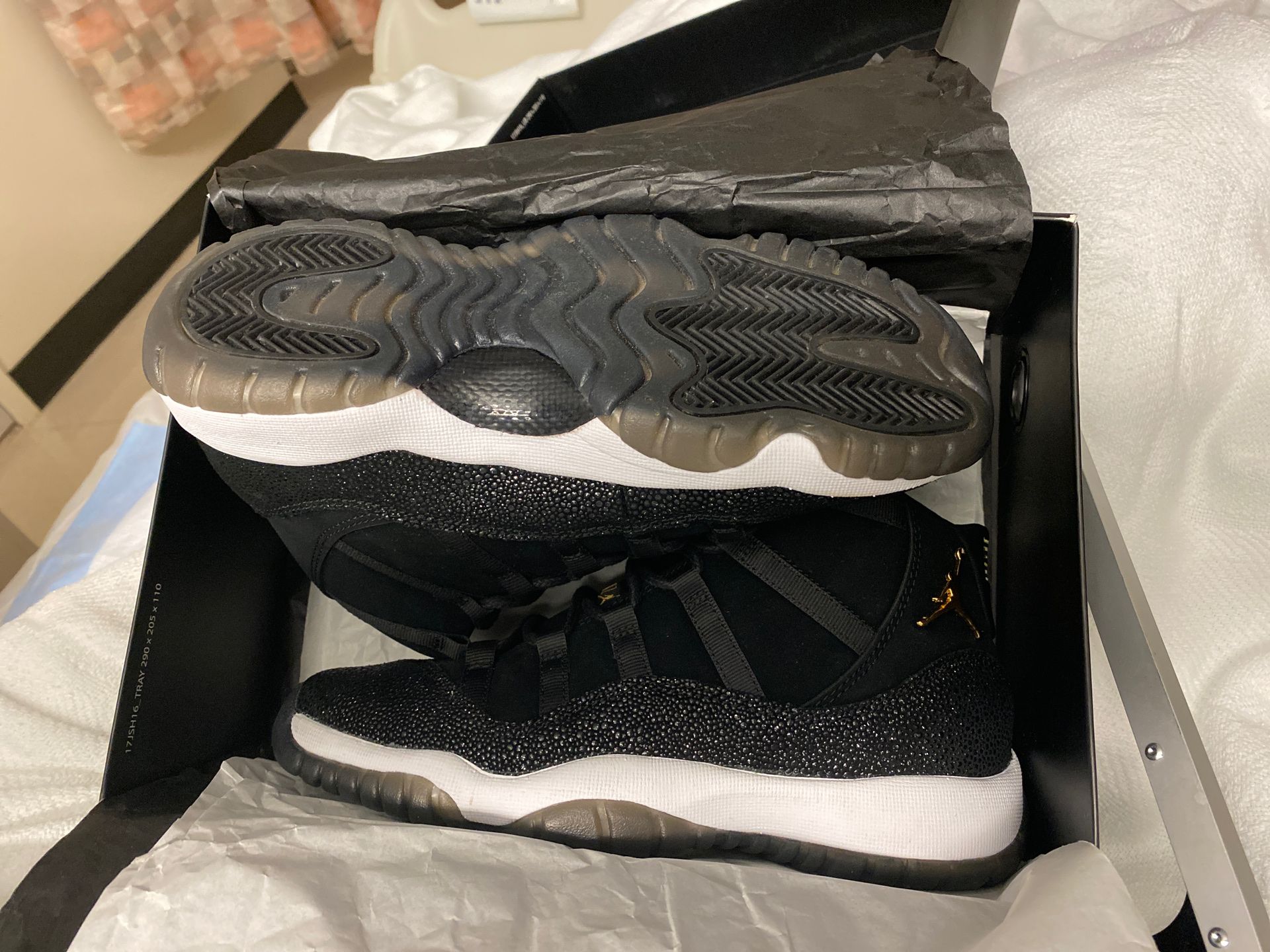 Air Jordan 11 Retro Prem HC (Wmns Size 7)