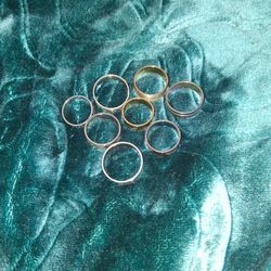 5Titanium Rings With 2 Multi Color