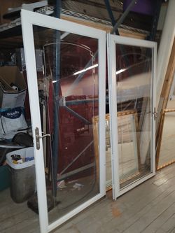 Storm doors $150 each 36x79