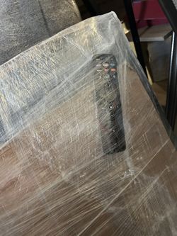 42” Smart Vizio Tv With Hanging Racks 