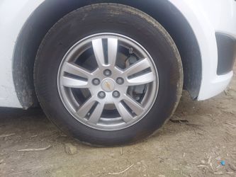 2 tires-195/65R15