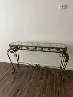 3 tables for sale