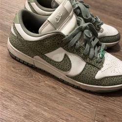 Nike Dunk Low 