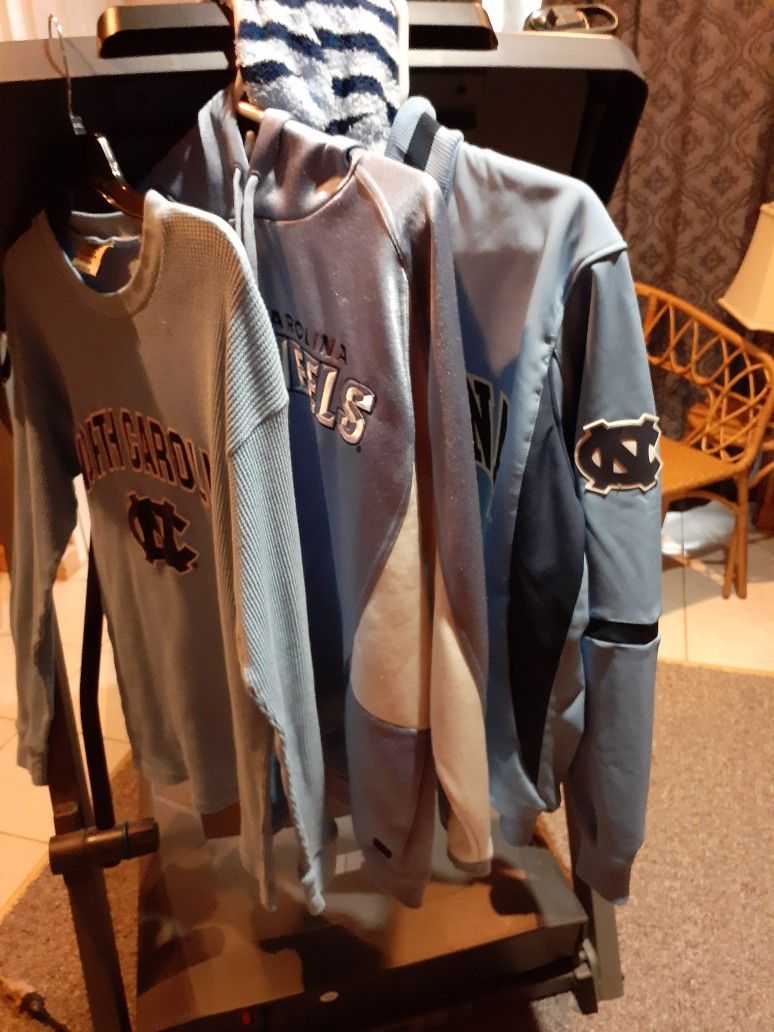 Mens North Carolina Jacket, Sweatshirt, and Thermal Shirtl
