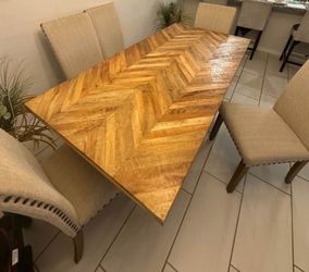 Pretty Light Wood Dining / Kitchen Set - Same Day Delivery 🚚