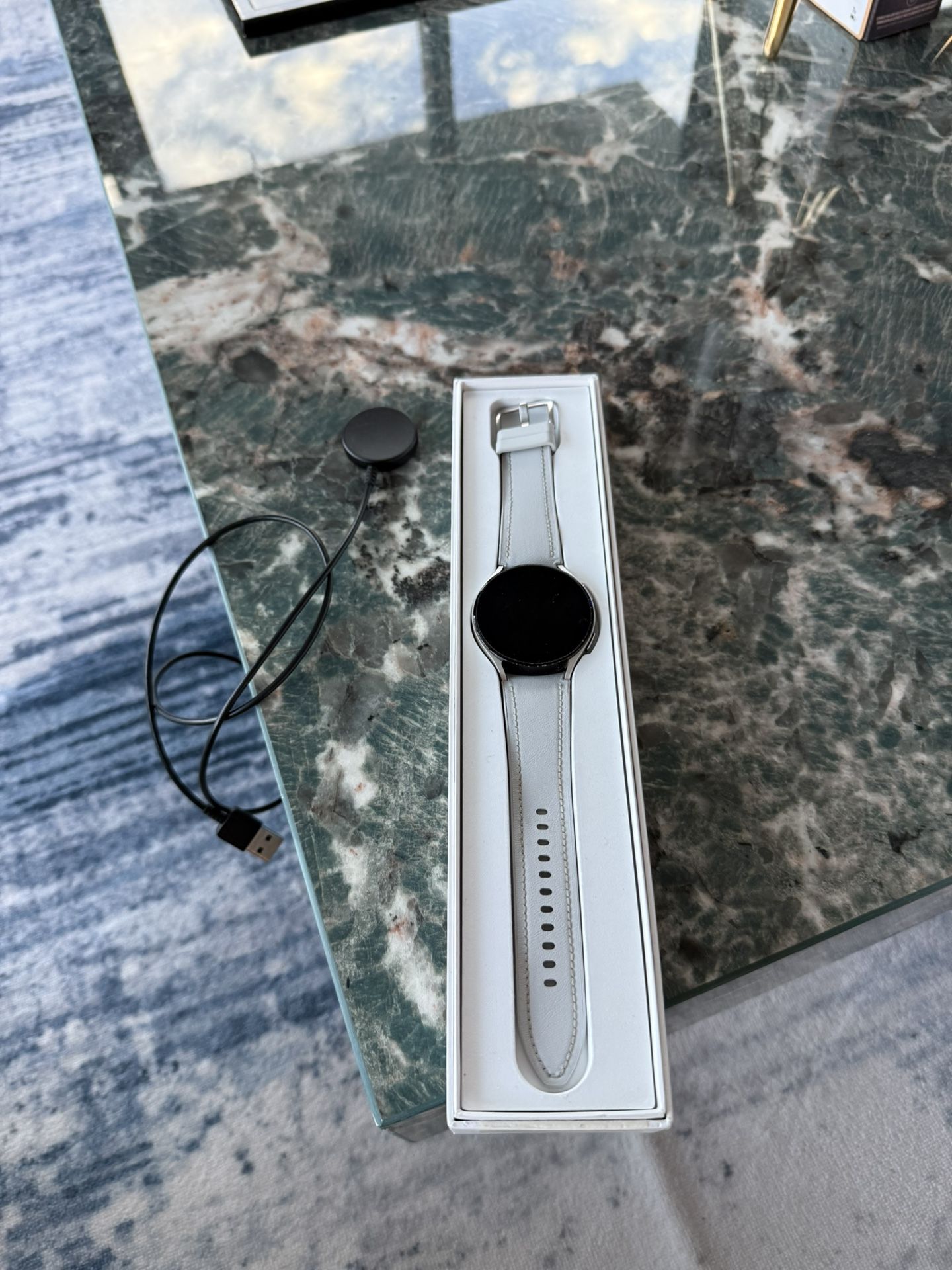 Samsung Galaxy Watch 4