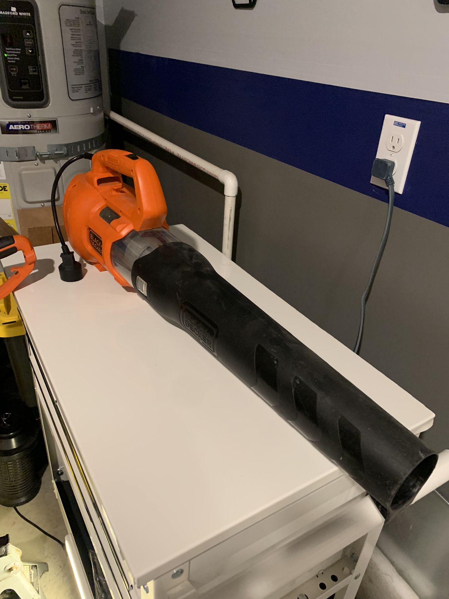 Leaf Blower