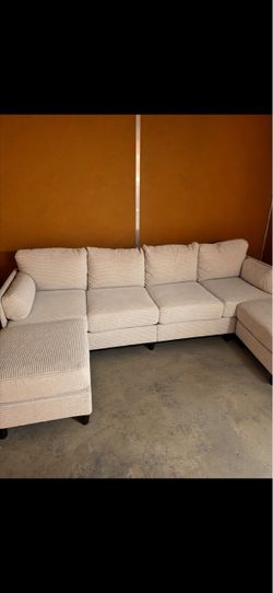 Couch for sale !!