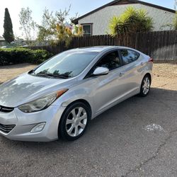 2012 Hyundai Elantra