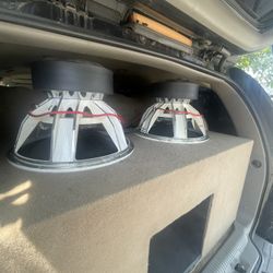 DC Audio Level 6 18’s 