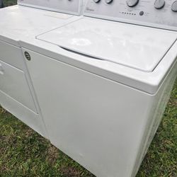 WHIRLPOOL SUPER CAPACITY WASHER AND DRYER MATCHED SET - FREE DELIVERY AND INSTALLATION 