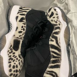 Jordan 11 Retro WMNS