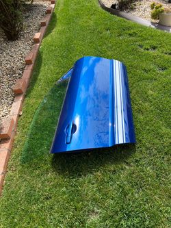 2005-2009 Ford Mustang GT500 Passenger Door (Not complete)