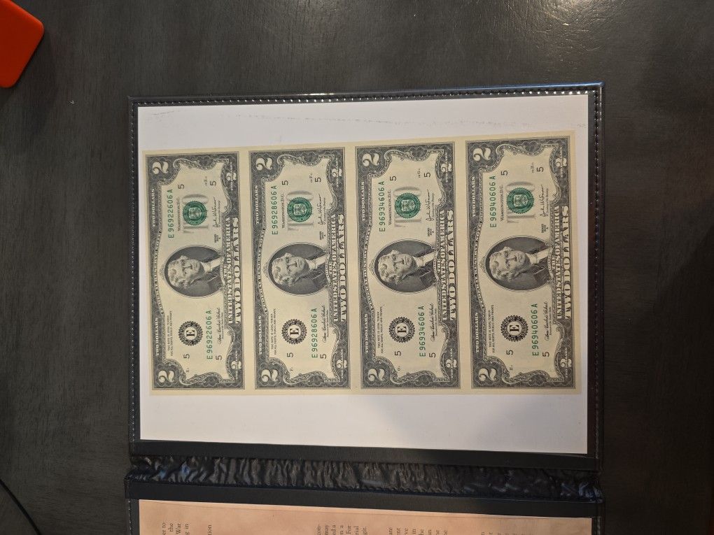 Federal Reseve 2 Dollar Bills Uncut
