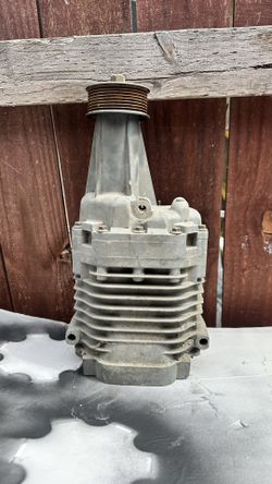 Eaton M90 Supercharger