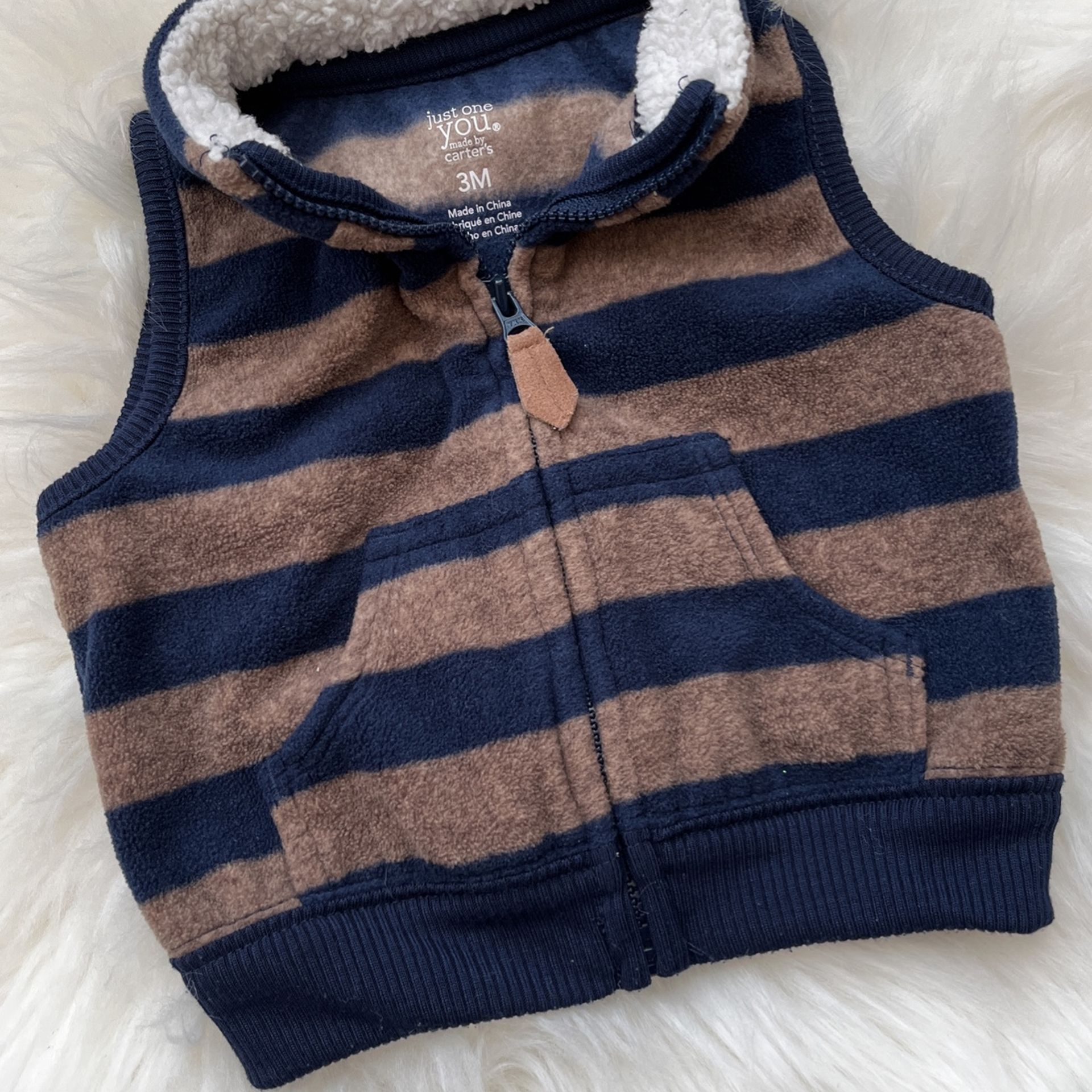 Cute BABY BOY VEST ( CARTERS ) ( SIZE 3M)