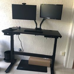 Uplift Standing Desk V2 Commercial