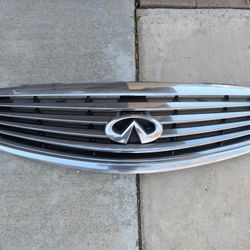 Infiniti G37x Front Grill