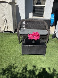 Patio set $75