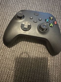 Brand new Xbox controller out of the box