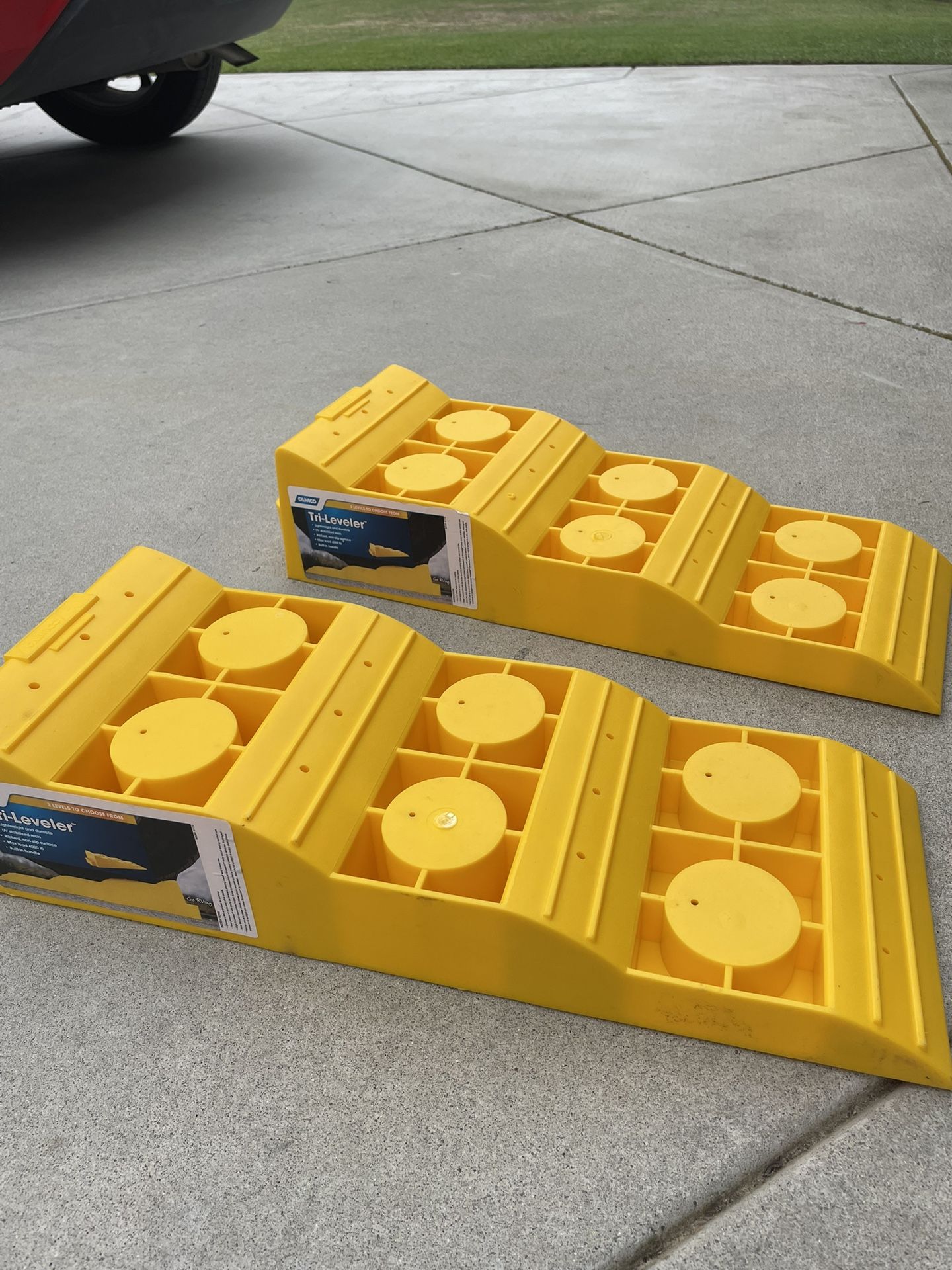 CAMCO RV Tri-Leveler