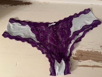 “NEW” w/ Tags Victoria’s Secret Dream Angels Cheeky Panties Sz Medium