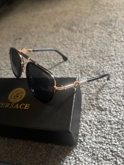 Gold & Black Men’s Sunglasses
