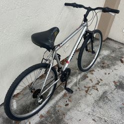 Diamondback bicycle 26”