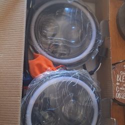 Jeep  C10 Led Headlamp Set.  New In Box. See Pics. 35th Ave And McDowell Phx 