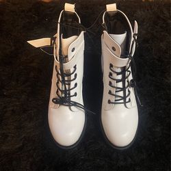 Brand New White Boots 