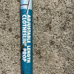 Clothes Props (Metal And Adjustable)