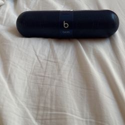 Beats Pill