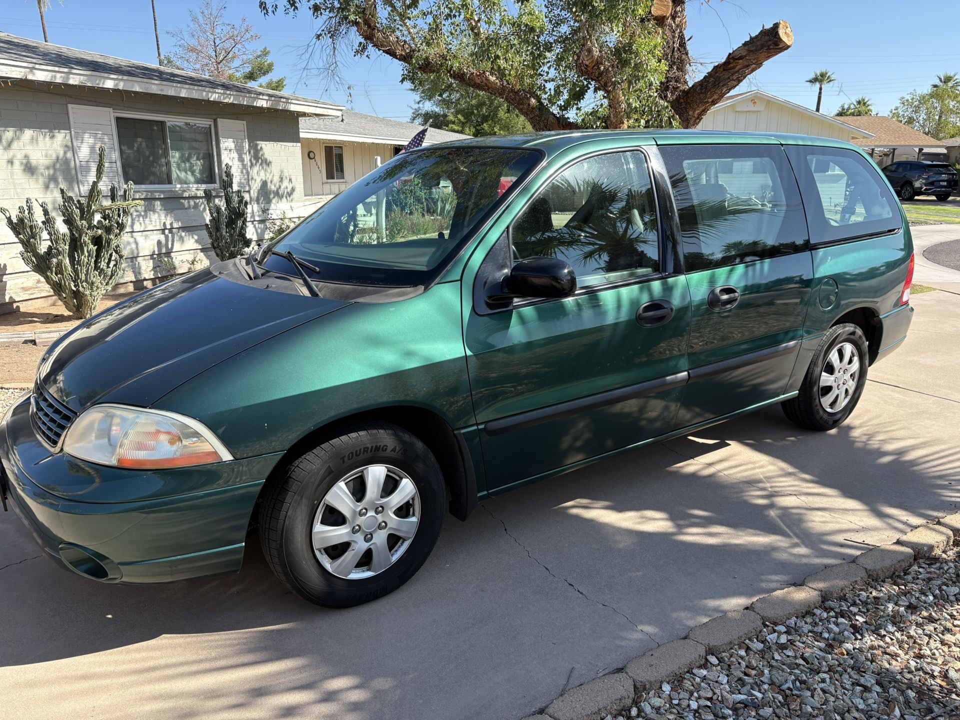 2003 Ford Windstar