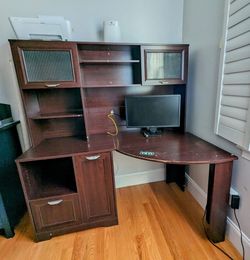 Magellan hutch deals