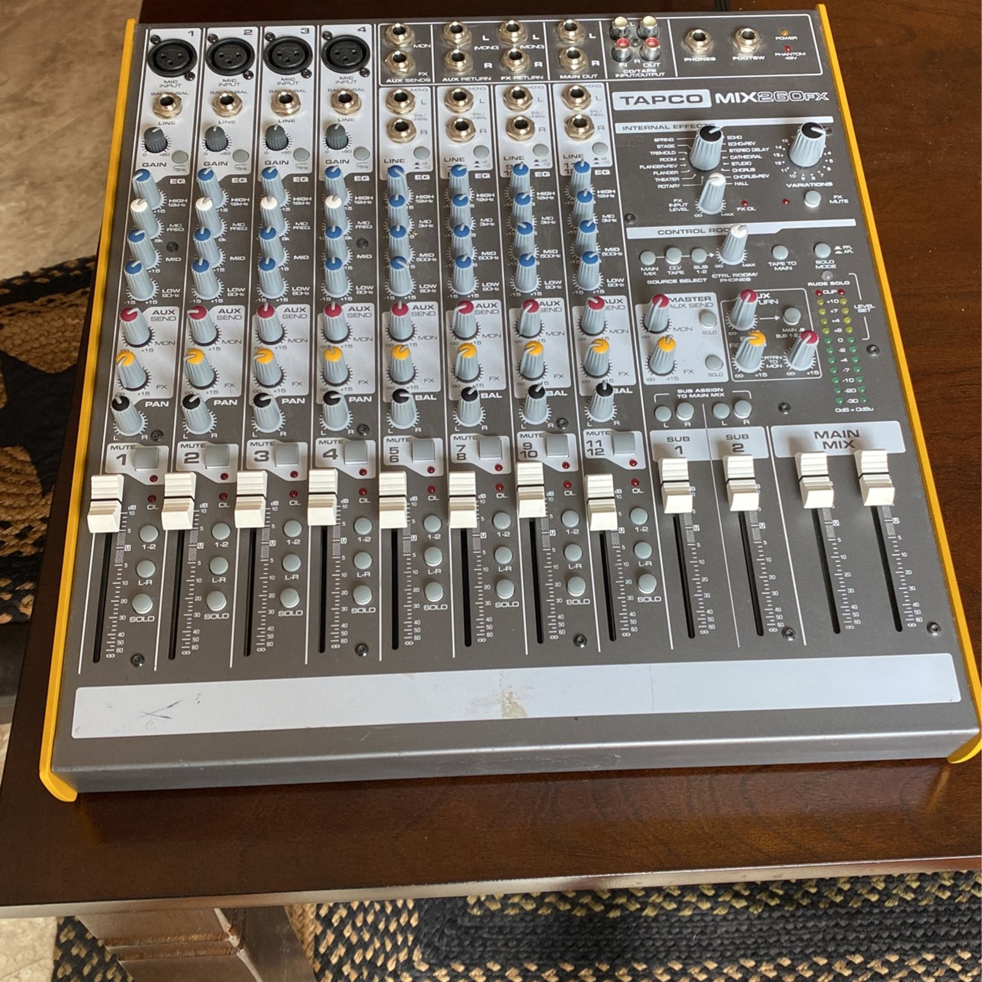 Mackie Tapco Mix260FX 