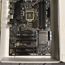 Gigabyte B560 