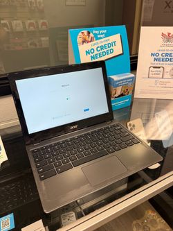 Acer C720 Chromebook Laptop (Some wear from use)