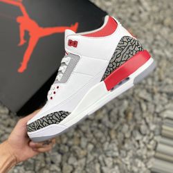 Jordan 3 Fire Red 10