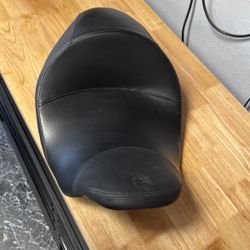 Harley Davidson OEM Reduced Reach Seat